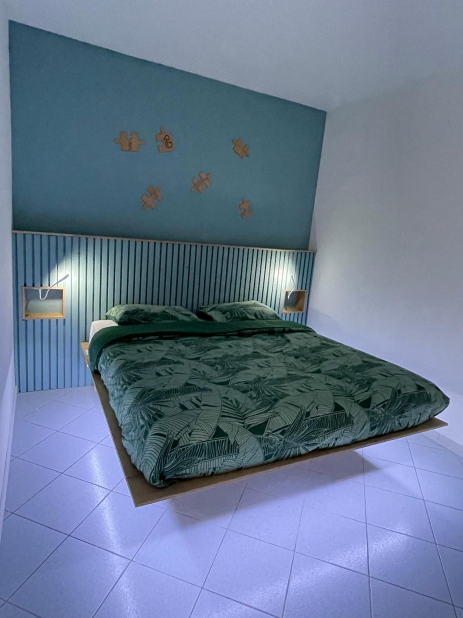 The Ugly Duckling Apartment Dormelletto Exterior foto